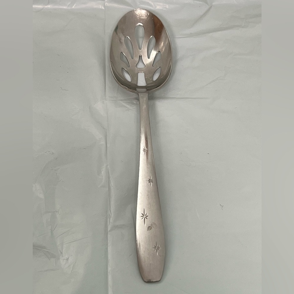 1 Vintage Wallace‎ Stainless Slotted Serving Spoon